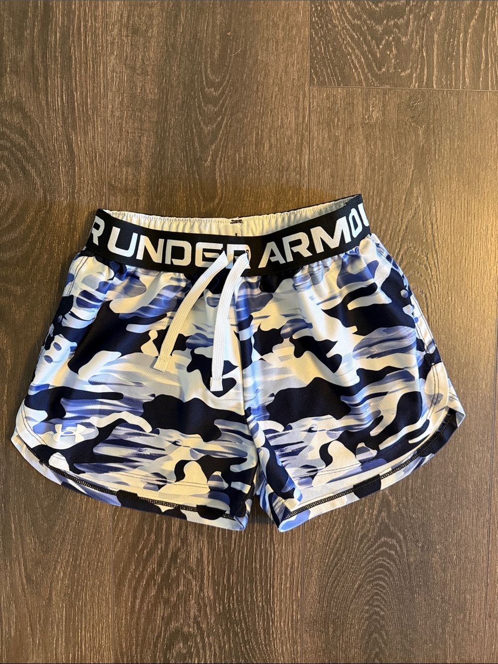 Under Armour Girls Camo Athletic Shorts